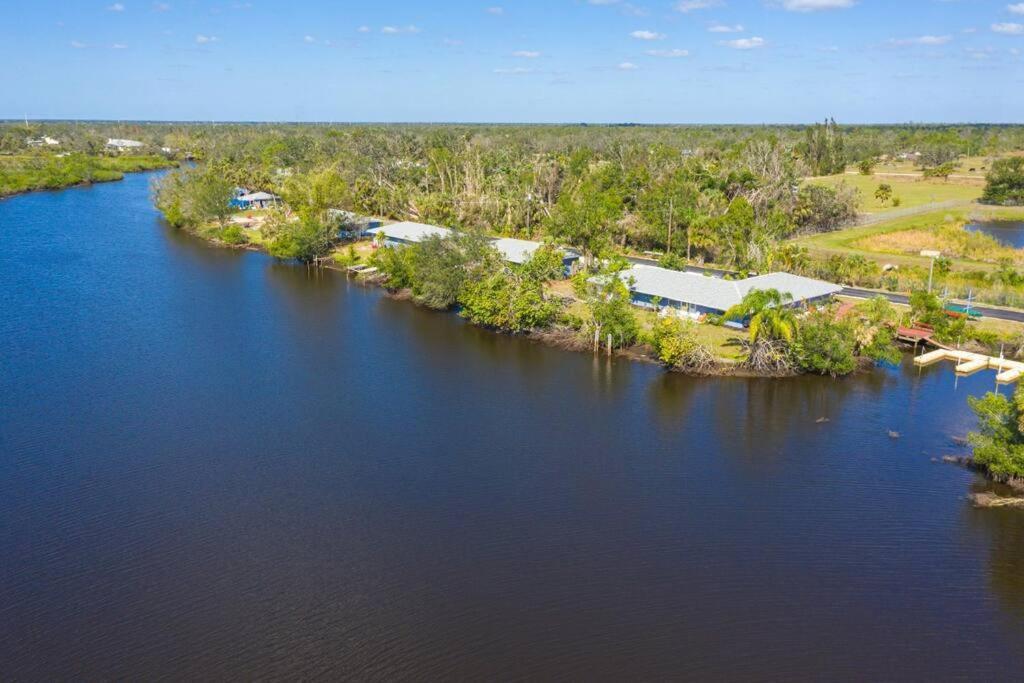 Waterfront Condo #9 Punta Gorda Exterior photo